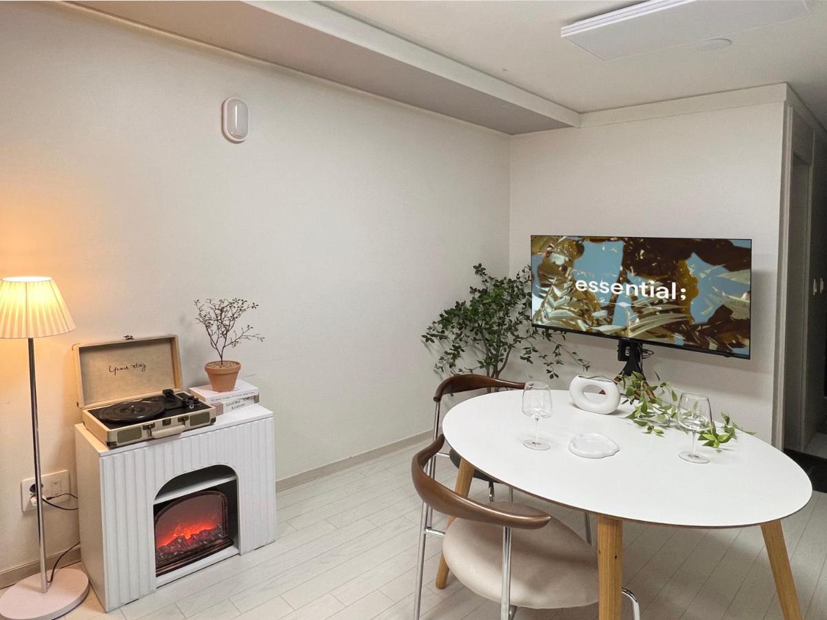 Mi - Starbnb Branch