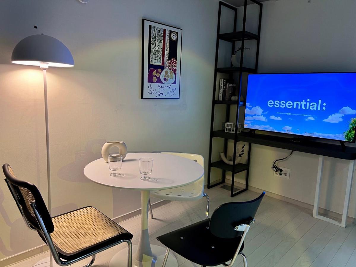 Mi - Starbnb Branch *